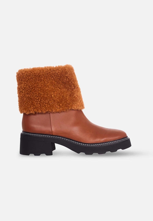 Black Leather Ankle Boots Andira – Women’s Block Heel Boots with